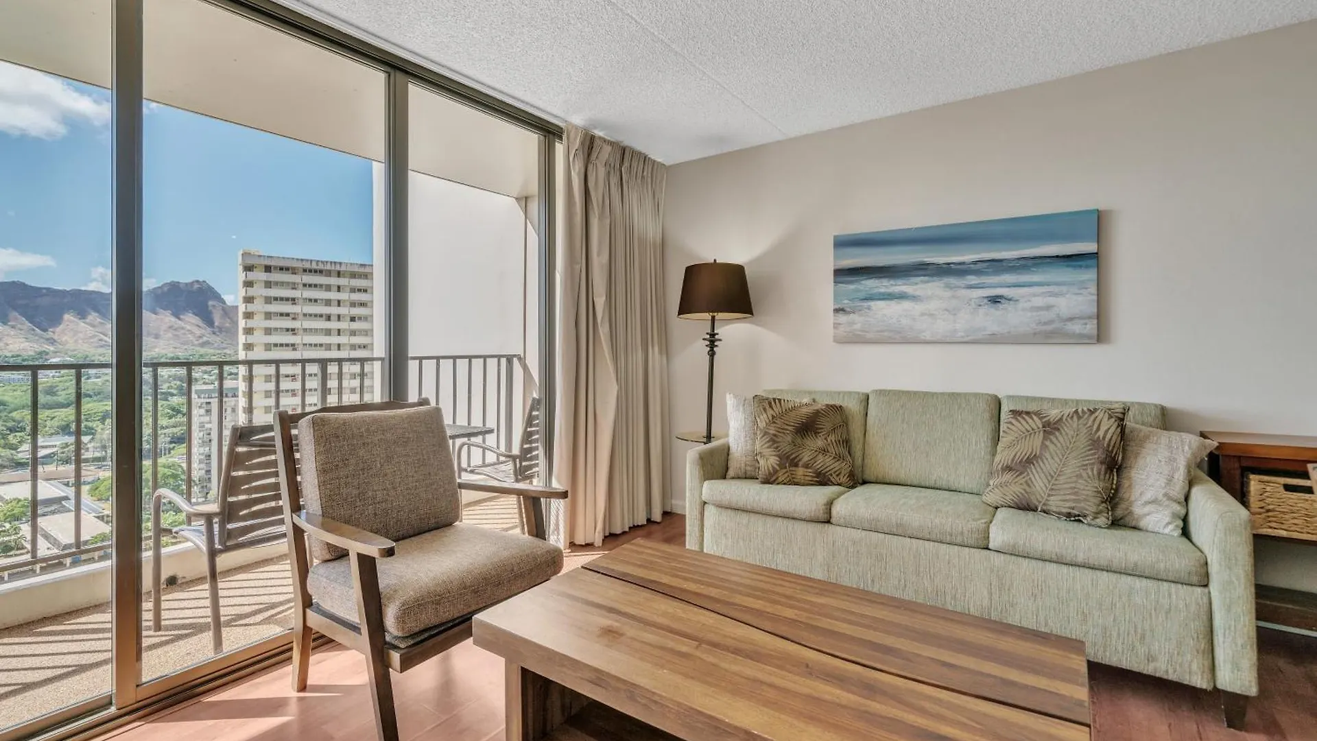 Bright 21St-Floor Corner Condo With Diamond Head Views, Full Kitchen And Steps To Beach Honolulu Amerikai Egyesült Államok